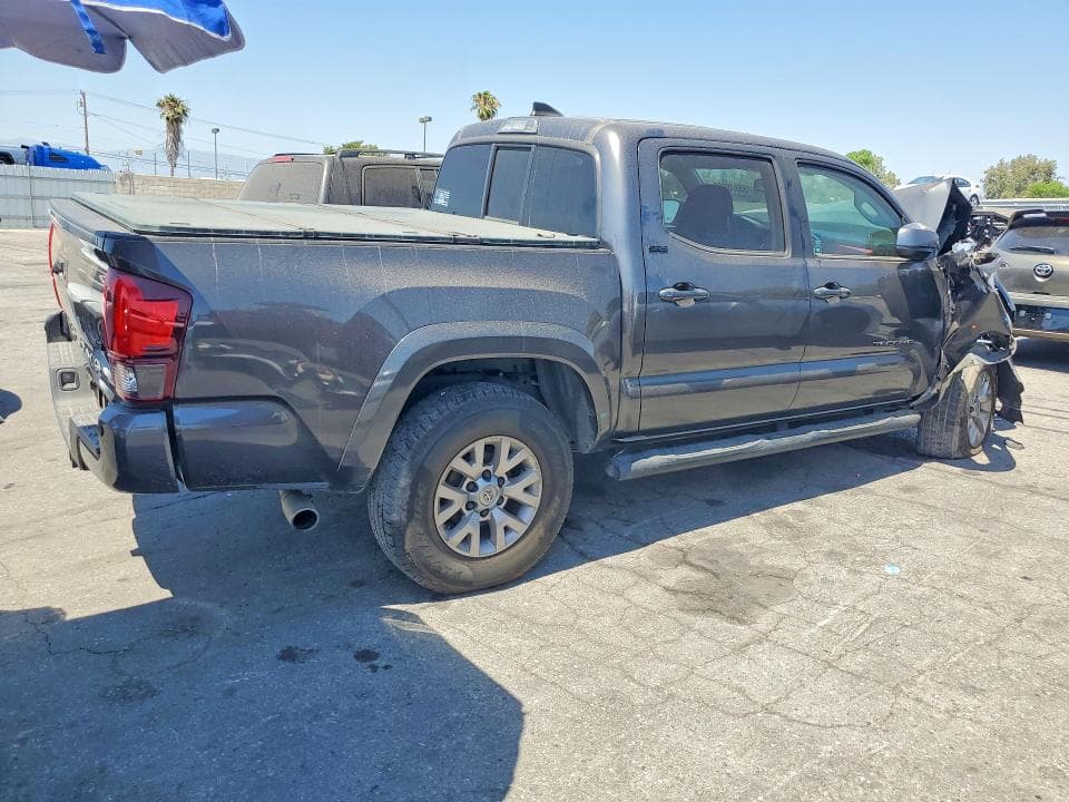 2017 TOYOTA TACOMA SR5 V6 3
