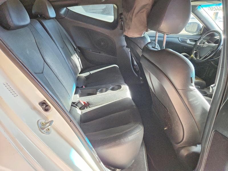 2017 HYUNDAI VELOSTER TURBO 10