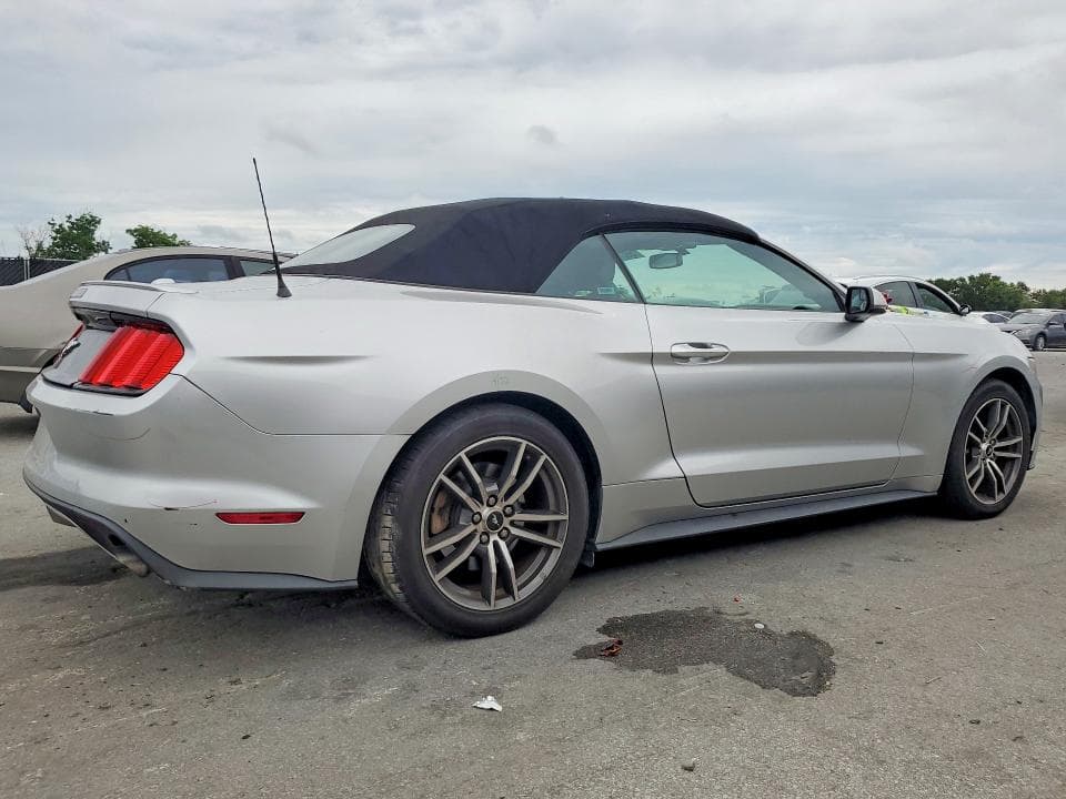 2017 FORD MUSTANG 3