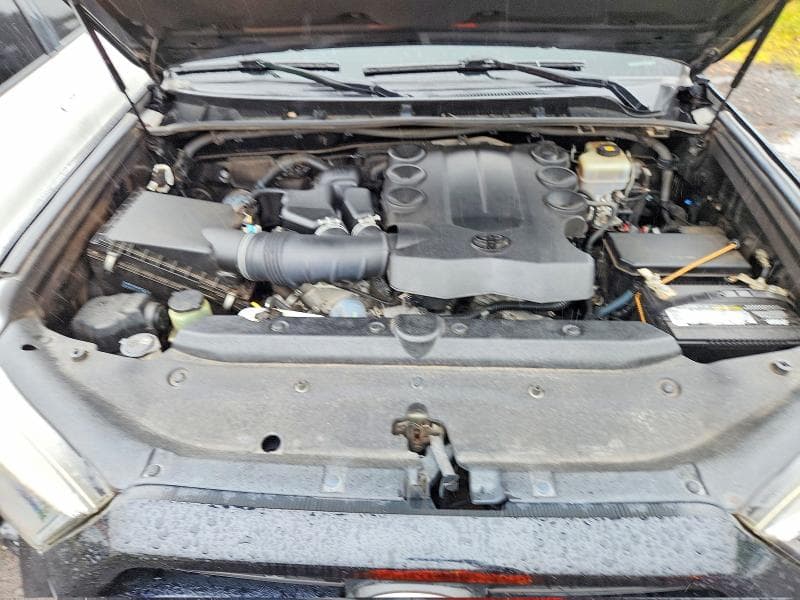 2018 TOYOTA 4RUNNER SR5 12