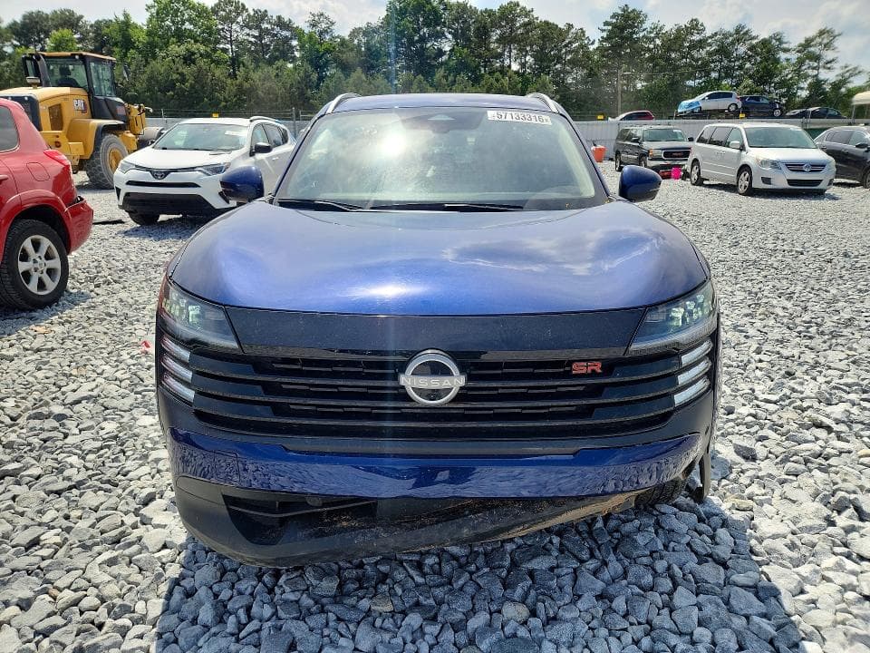 2025 NISSAN KICKS SR 5