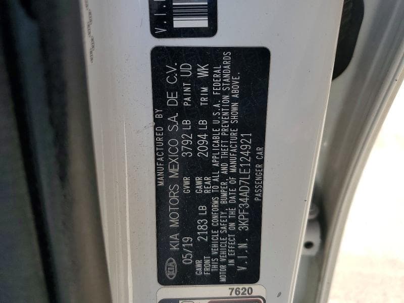 2020 KIA FORTE 13