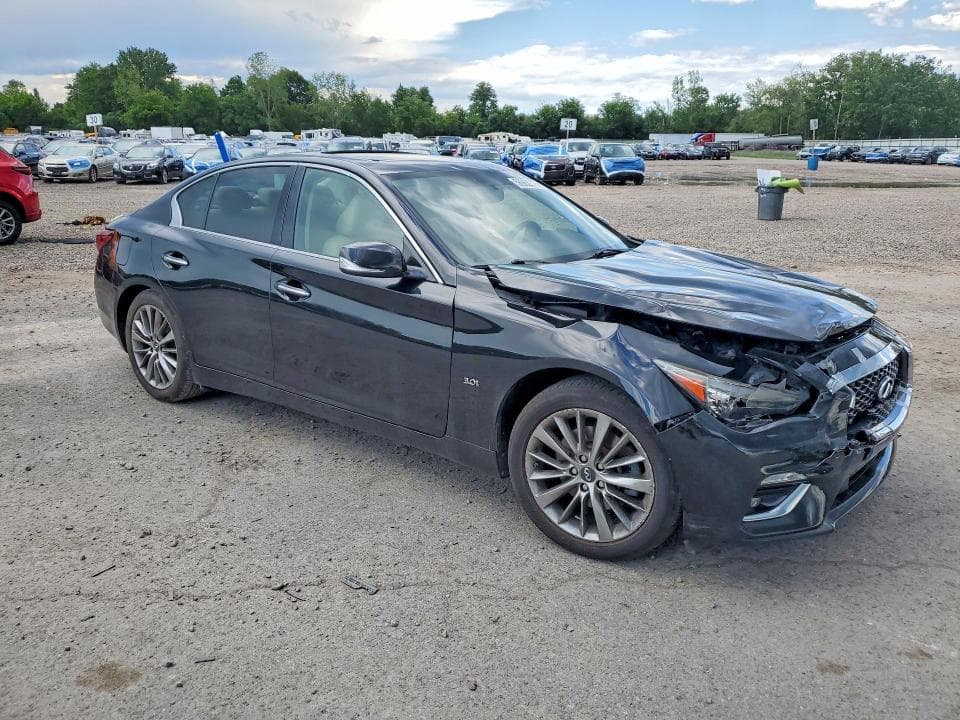 2019 INFINITI Q50 3.0T LUXE 4