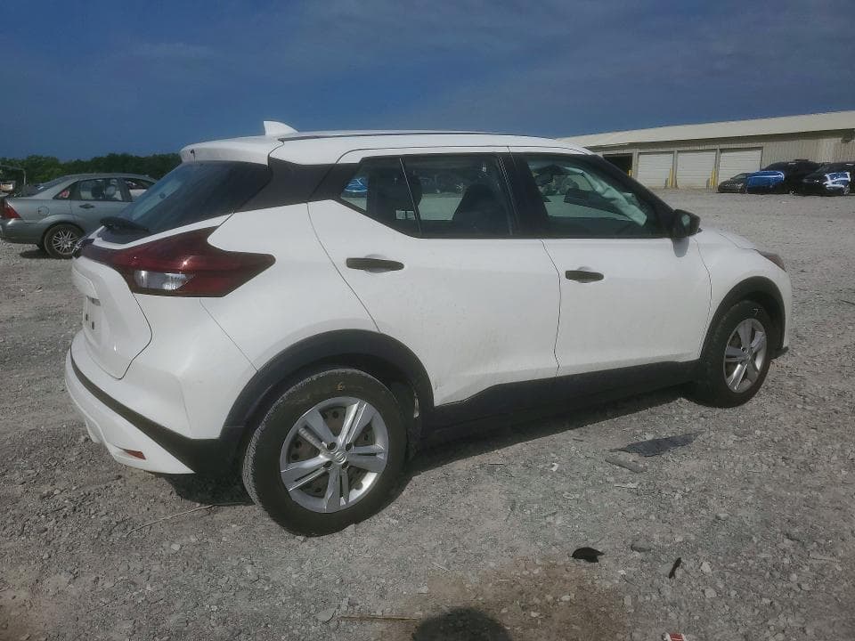 2022 NISSAN KICKS S 3