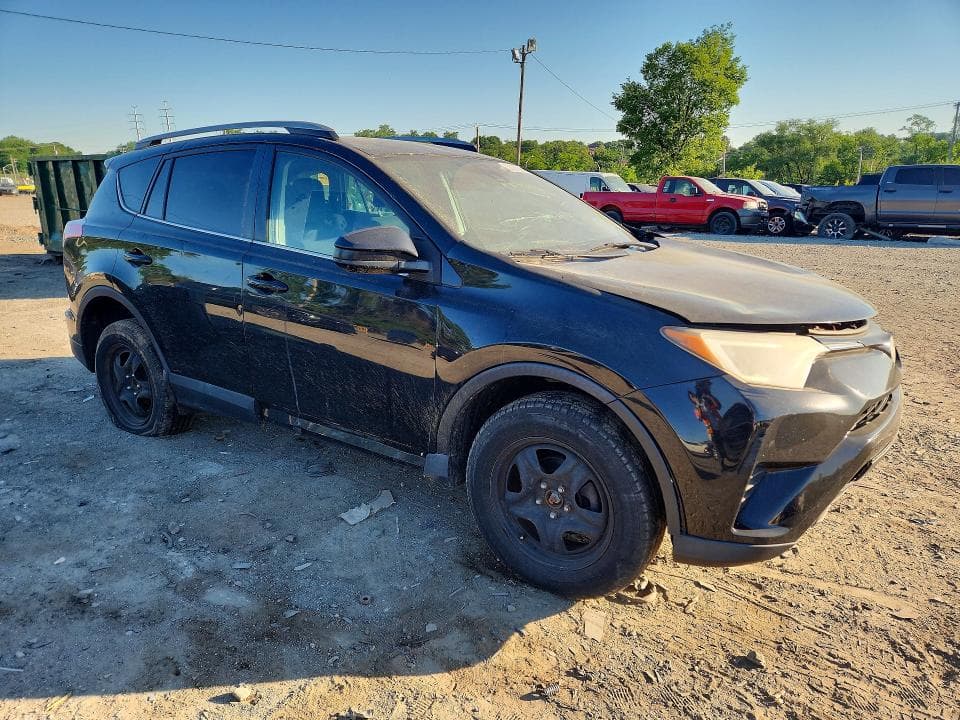 2017 TOYOTA RAV4 LE 4