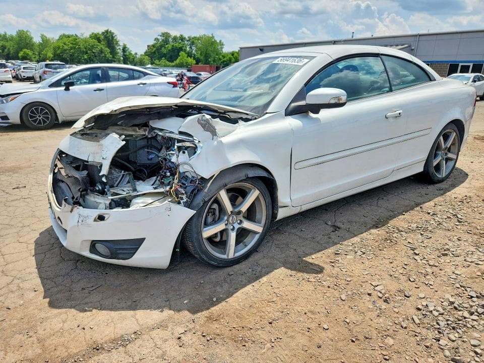 2011 VOLVO C70 T5