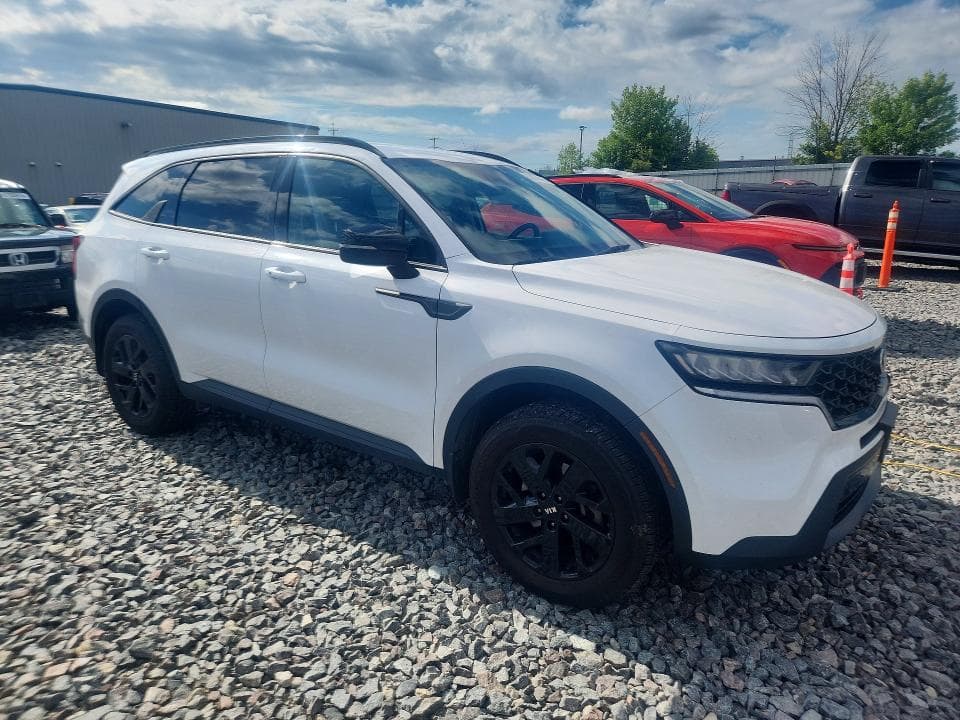 2021 KIA SORENTO S 4