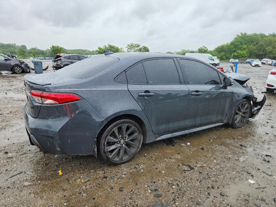 2023 TOYOTA COROLLA SE 3