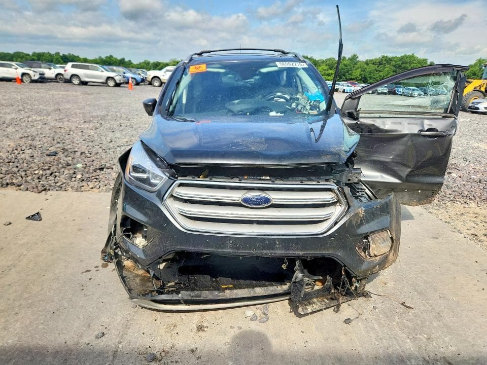 2018 FORD ESCAPE TITANIUM 5