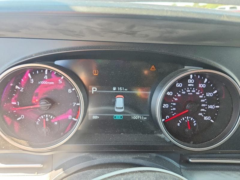 2022 KIA CARNIVAL LX 9