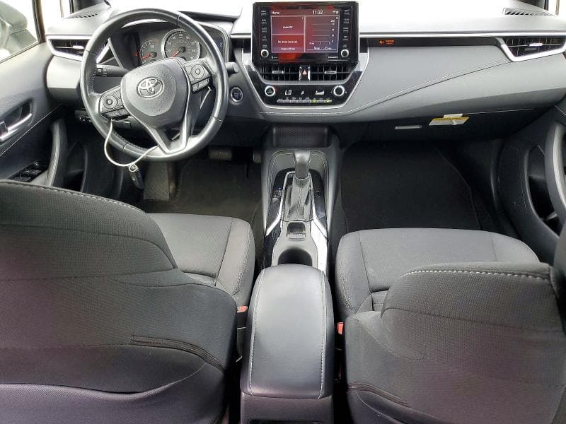 2022 TOYOTA COROLLA HATCHBACK SE 8