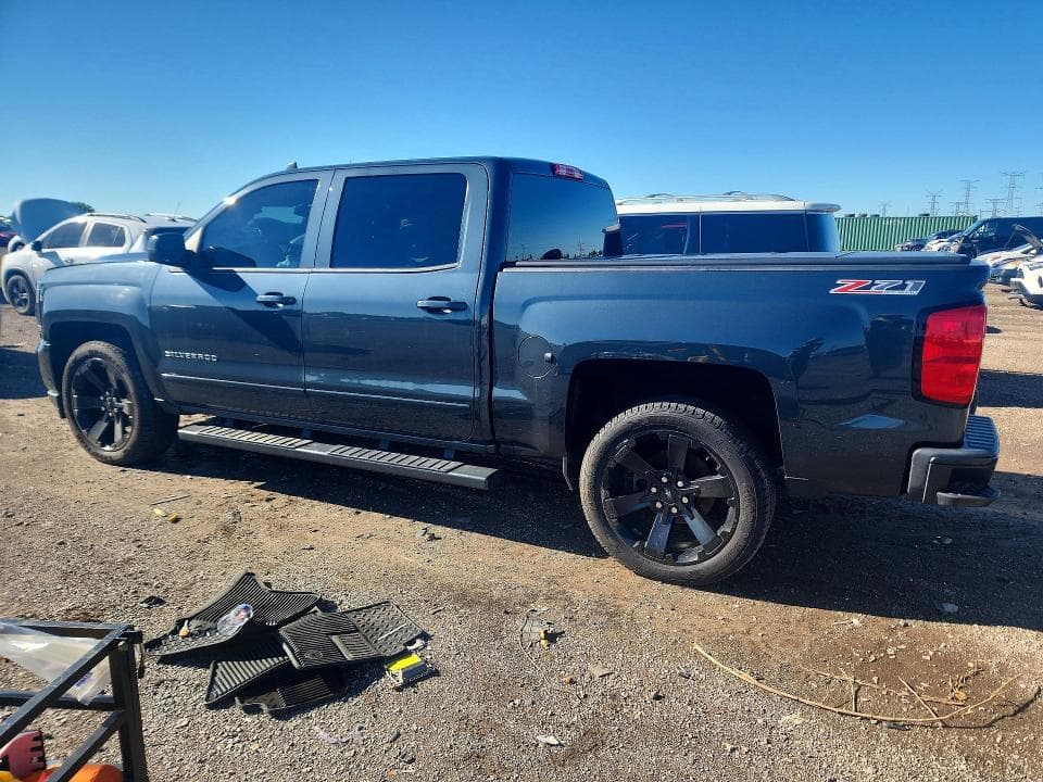 2017 CHEVROLET SILVERADO K1500 LT 2