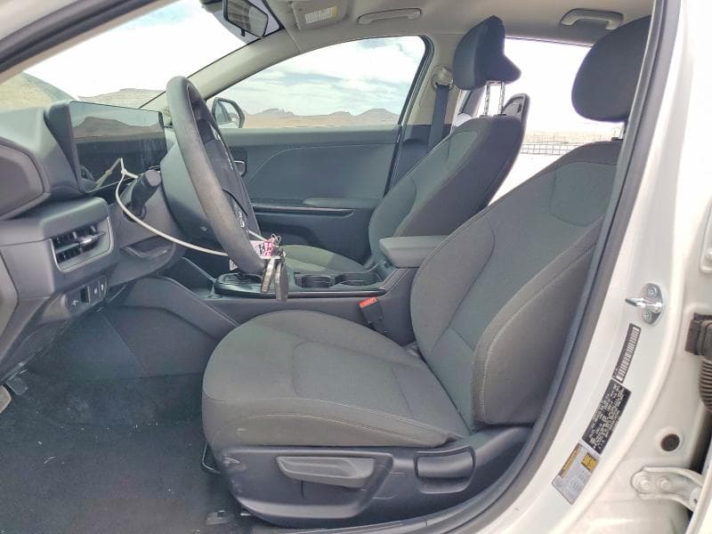 2025 KIA K4 LXS 7