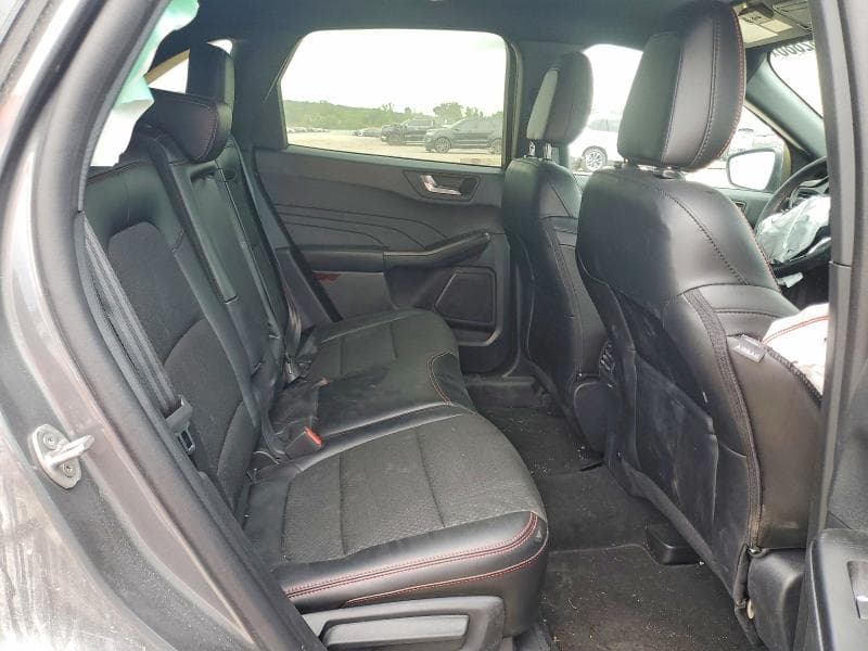 2025 FORD ESCAPE ST LINE 10