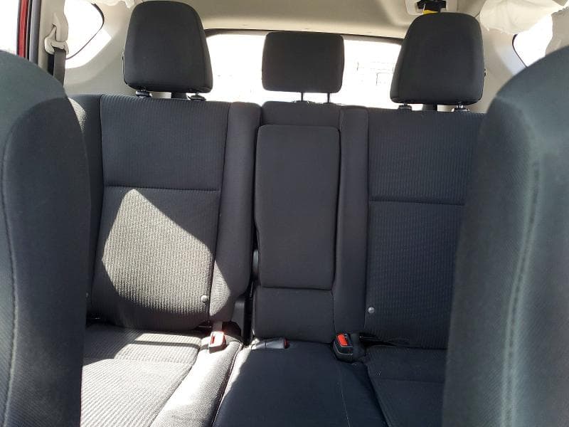 2018 TOYOTA RAV4 LE 10