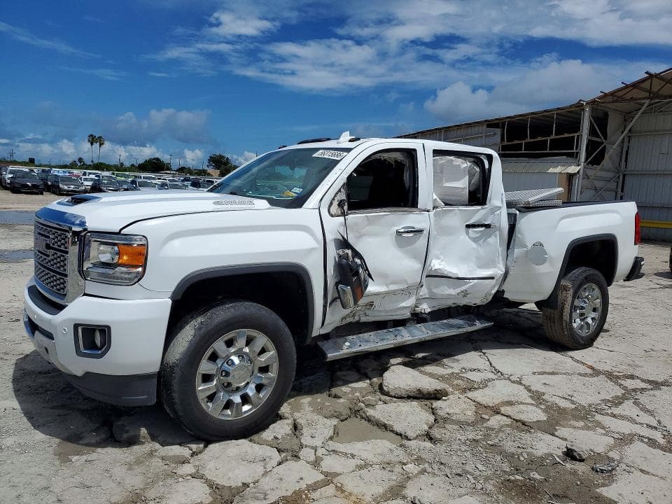 2019 GMC SIERRA K2500 DENALI - 1