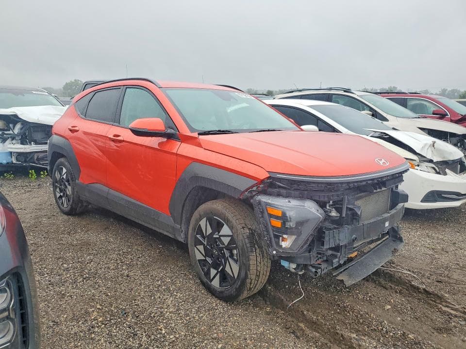 2024 HYUNDAI KONA SEL 4