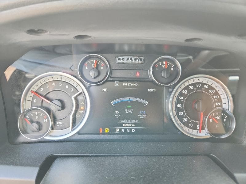 2019 RAM 1500 CLASSIC SLT 9