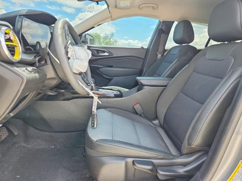 2025 CHEVROLET TRAX 1LT 7
