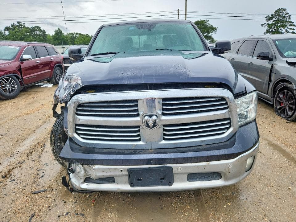 2018 RAM 1500 SLT 5