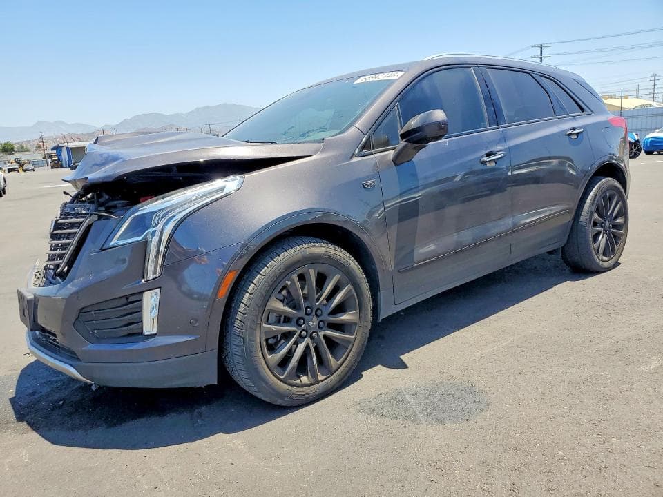 2017 CADILLAC XT5 PLATINUM - 1