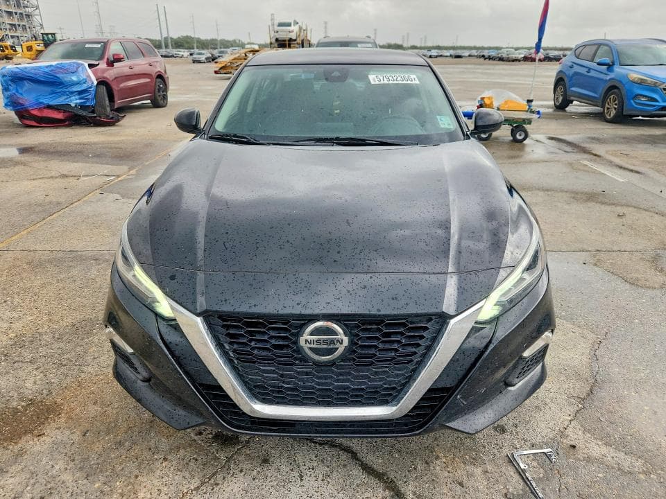2021 NISSAN ALTIMA 5