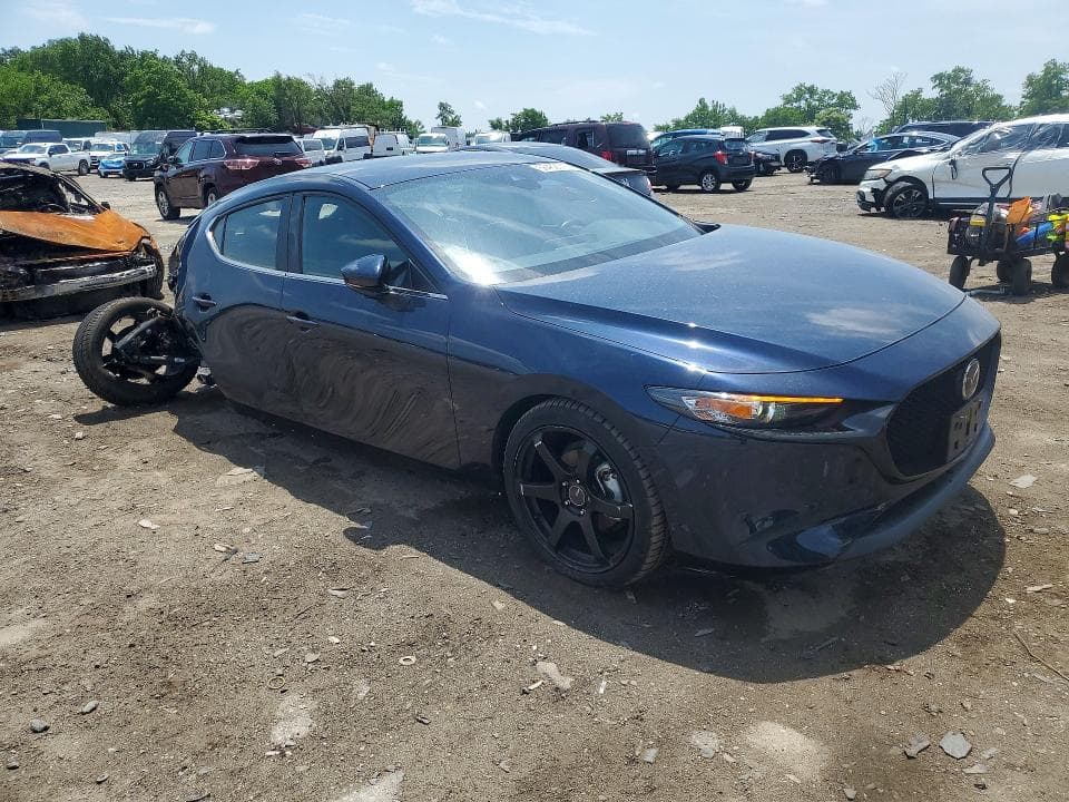 2023 MAZDA 3 SELECT 4