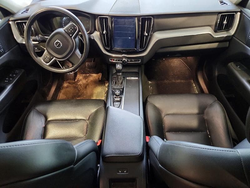2019 VOLVO XC60 T5 8
