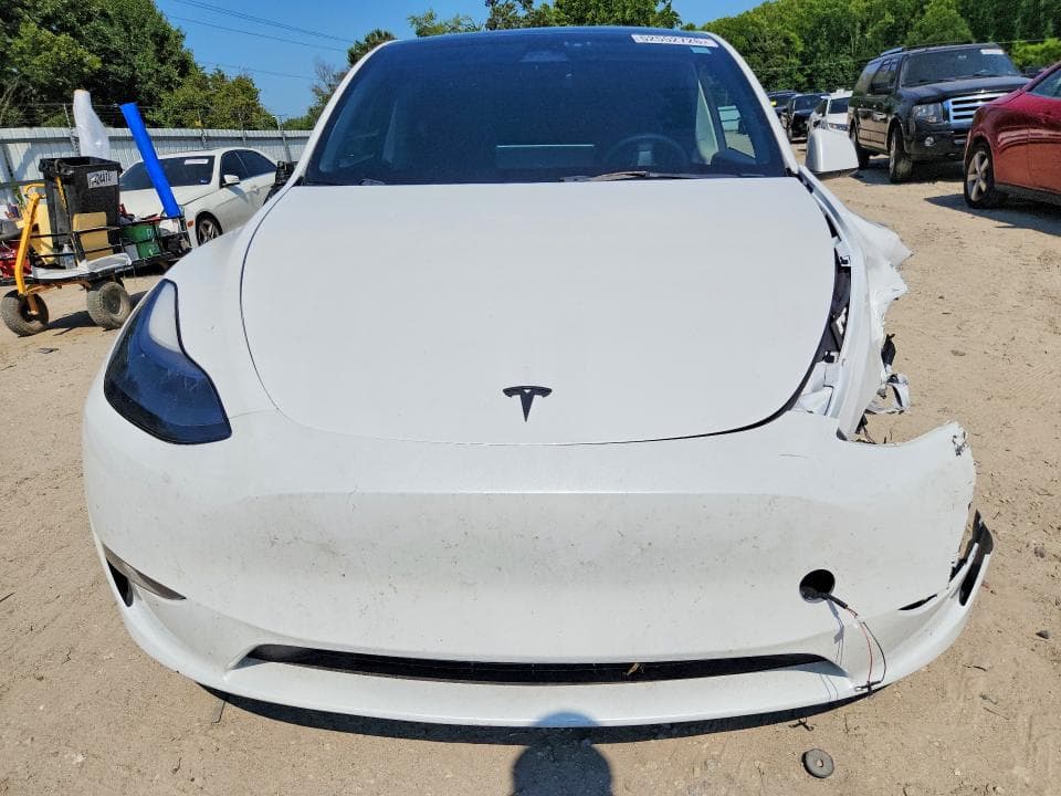 2023 TESLA MODEL Y 5