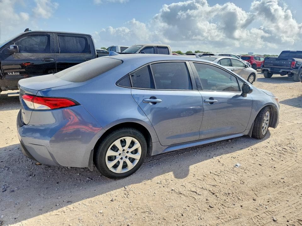 2025 TOYOTA COROLLA LE 3