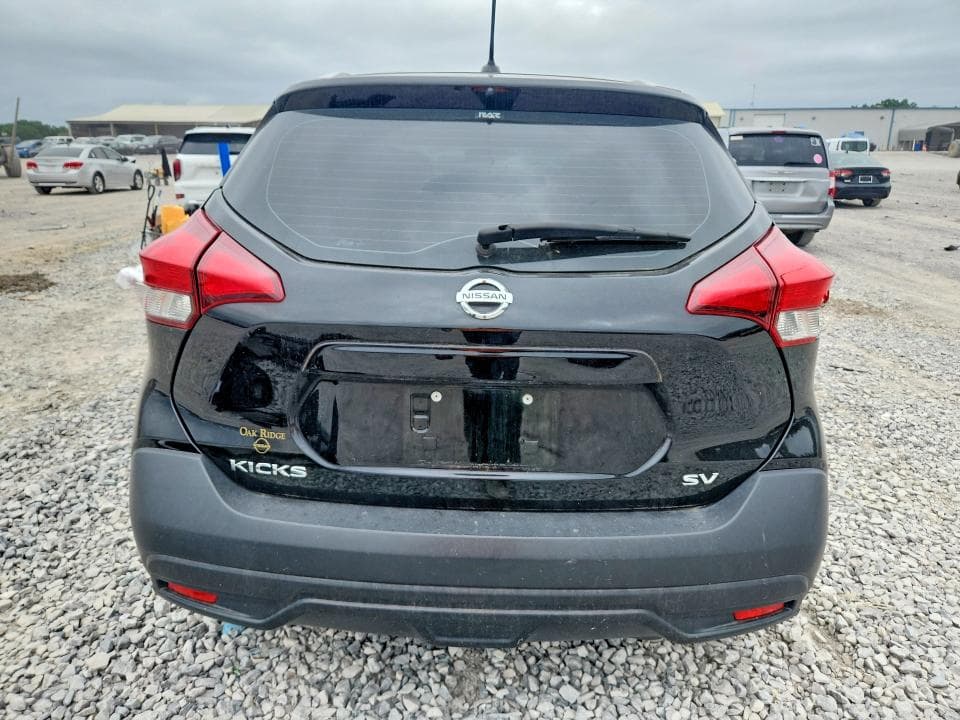 2018 NISSAN KICKS S 6