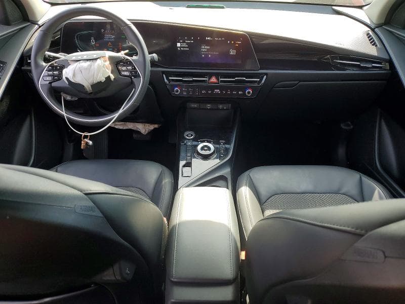 2023 KIA NIRO EX 8