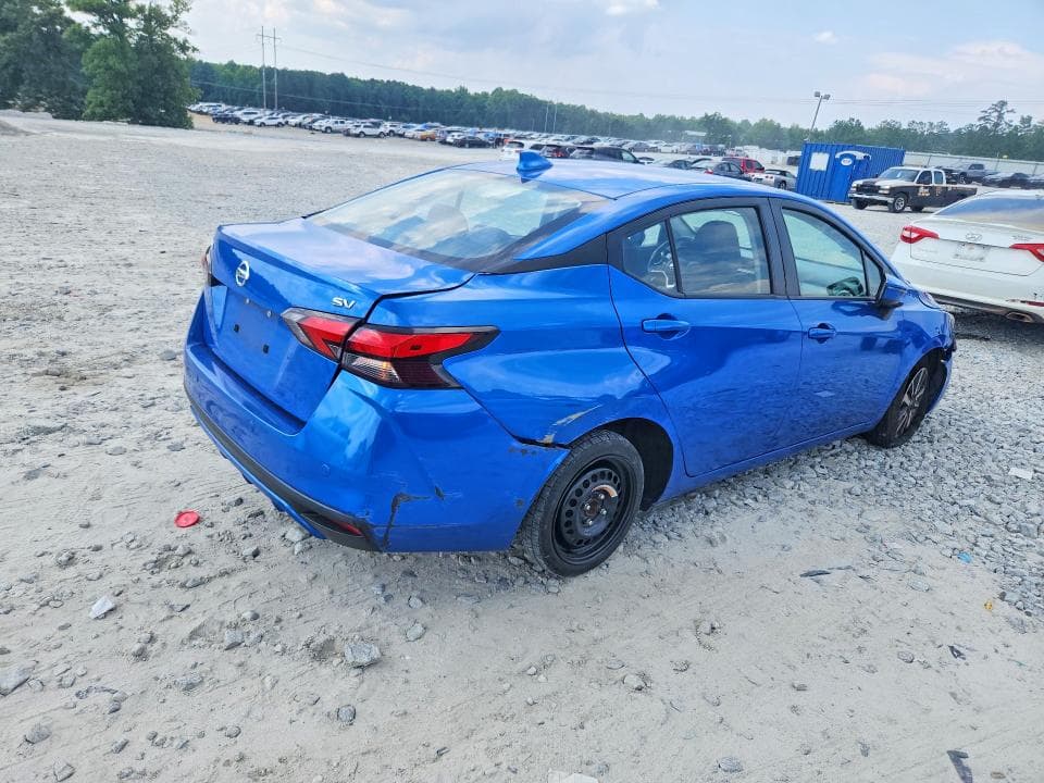 2021 NISSAN VERSA SV 3
