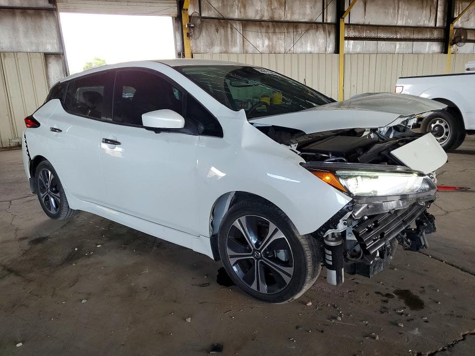 2021 NISSAN LEAF SV 4