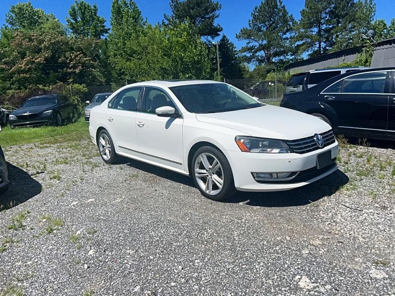 2015 VOLKSWAGEN PASSAT - 1