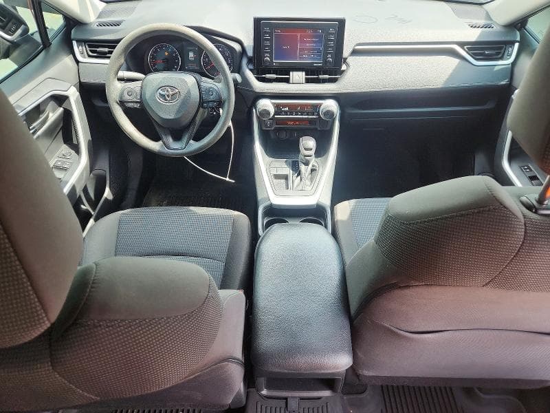 2021 TOYOTA RAV4 LE 8