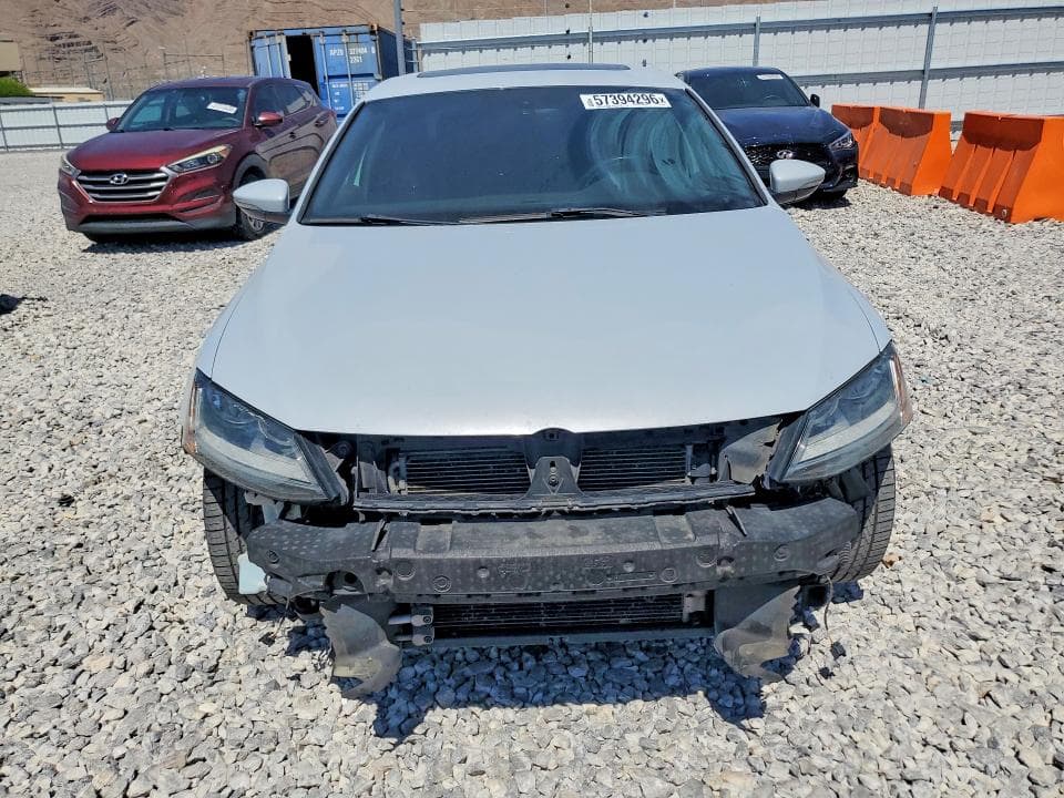 2017 VOLKSWAGEN JETTA GLI 5