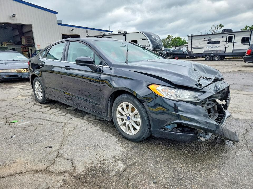 2018 FORD FUSION S 4