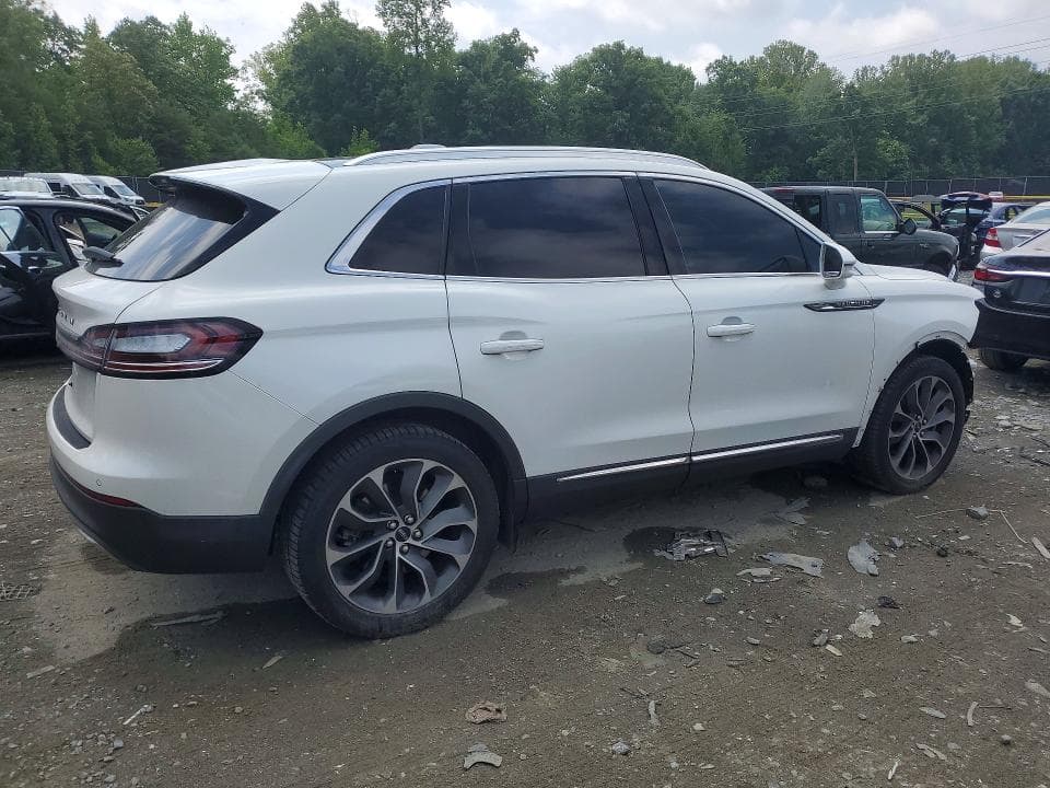 2021 LINCOLN NAUTILUS RESERVE 3