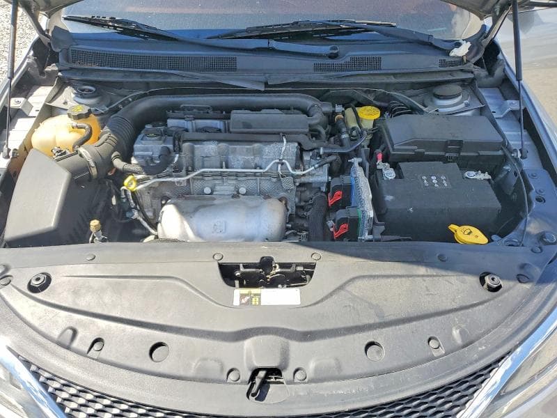 2017 CHRYSLER 200 LX 11