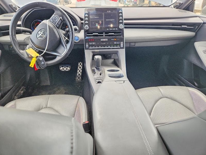 2019 TOYOTA AVALON HYBRID XSE 8