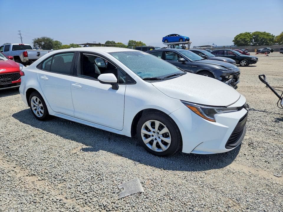 2026 TOYOTA COROLLA LE 4