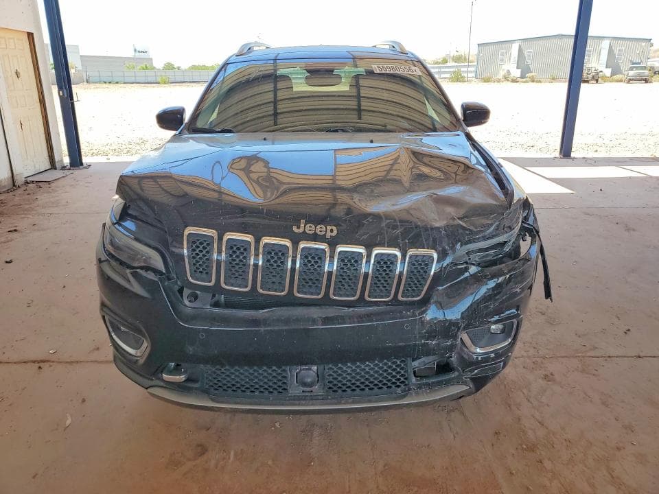 2019 JEEP CHEROKEE OVERLAND 5