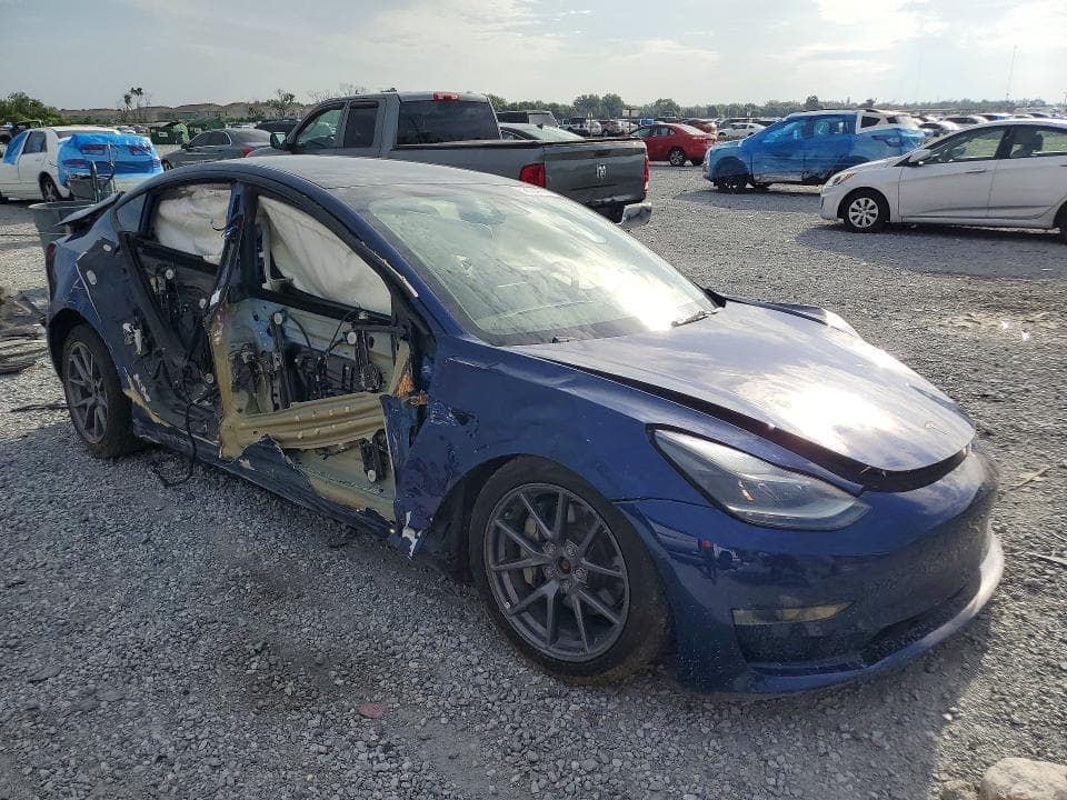 2022 TESLA MODEL 3 4