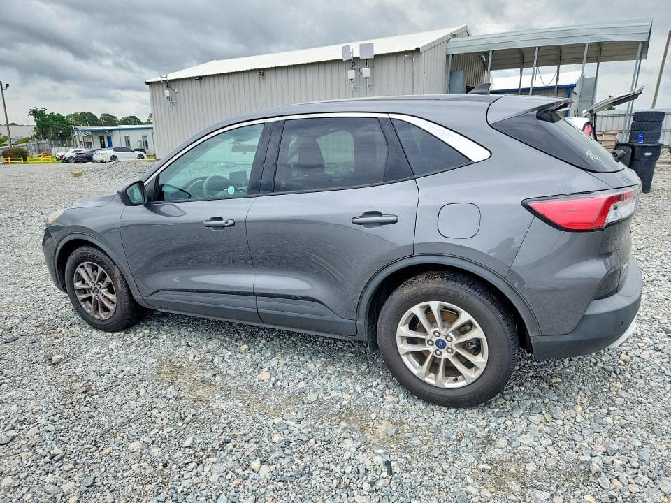 2021 FORD ESCAPE SE 2