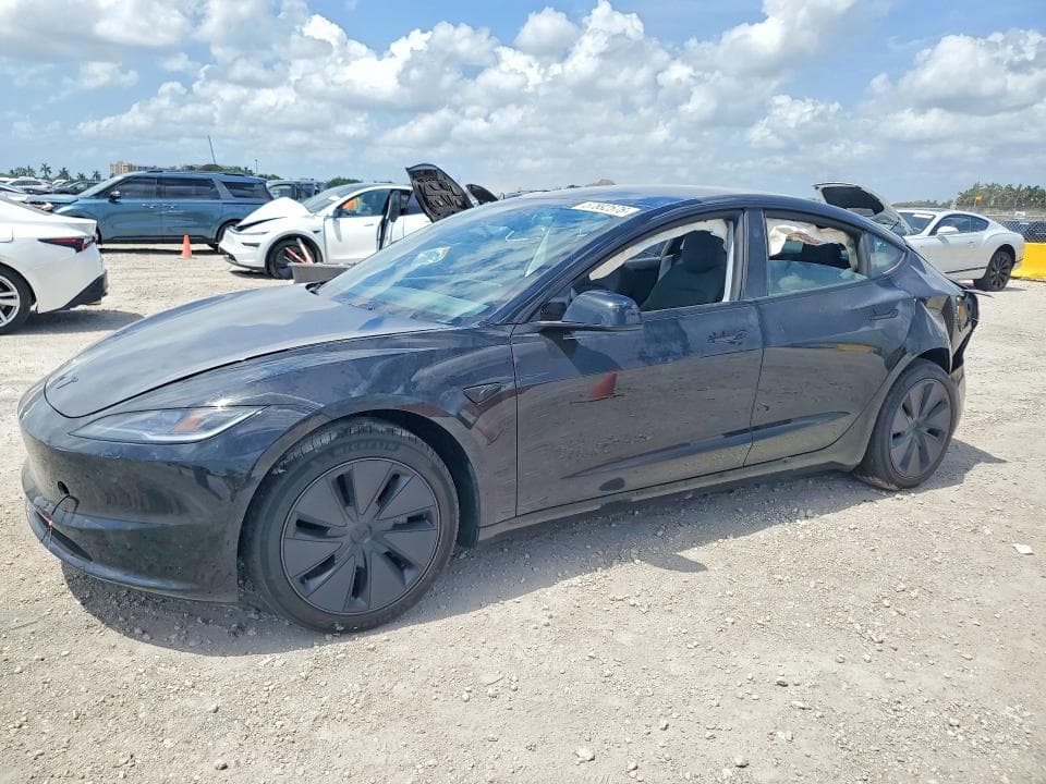 2026 TESLA MODEL 3 - 1