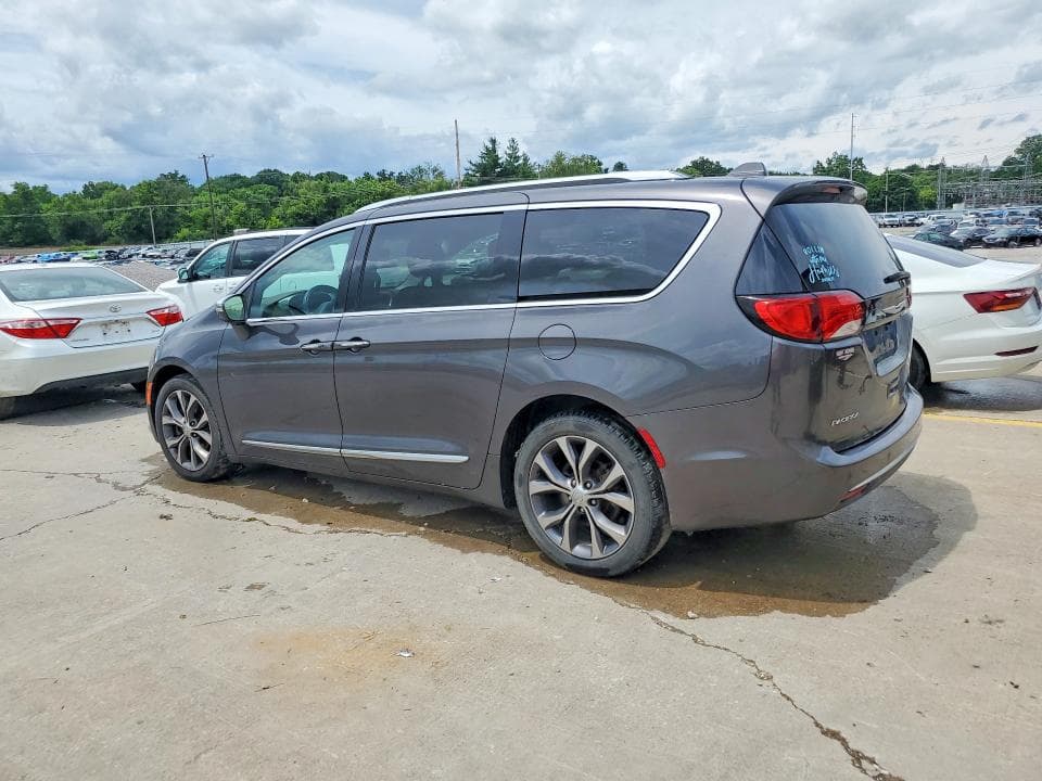 2017 CHRYSLER PACIFICA LIMITED 2