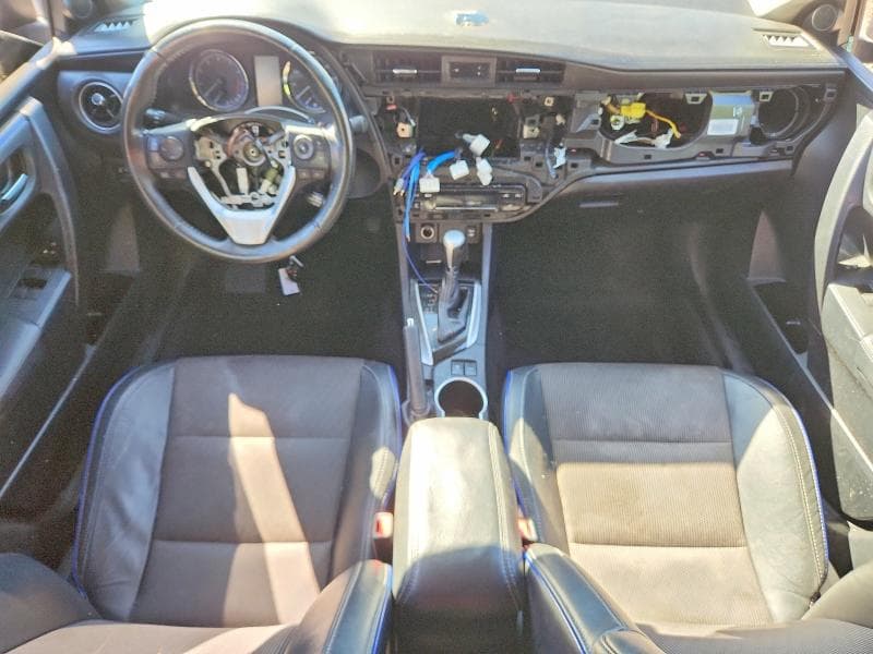 2018 TOYOTA COROLLA SE 8