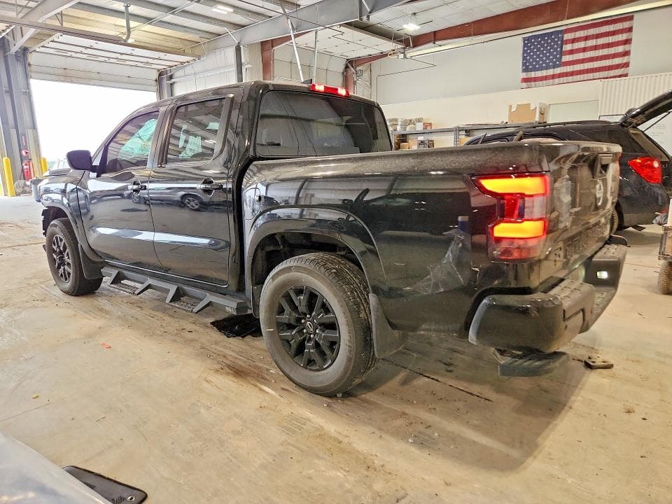 2023 NISSAN FRONTIER SV 2