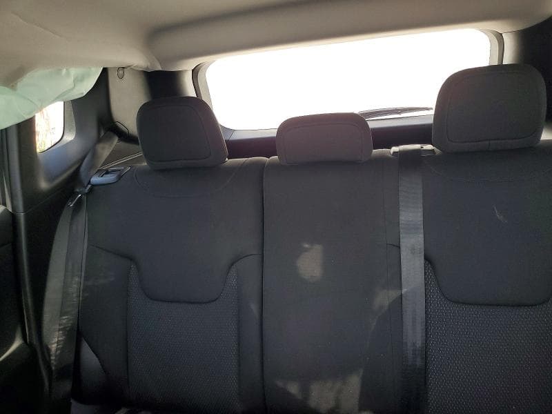 2019 JEEP RENEGADE LATITUDE 10